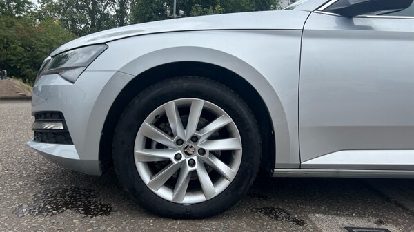 Used Skoda Superb 2023 for sale - 76297408: Photo 17