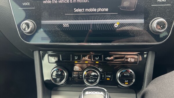 Used Skoda Superb 2023 for sale - 76297408: Photo 29