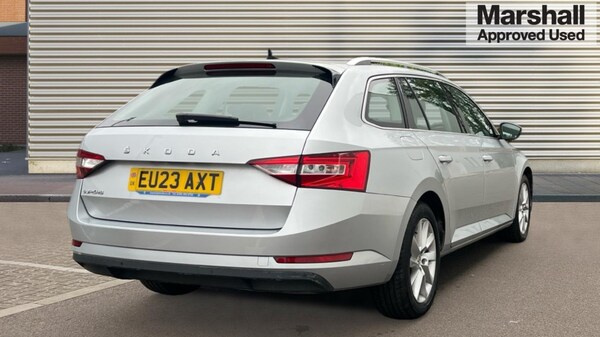 Used Skoda Superb 2023 for sale - 76297408: Photo 3