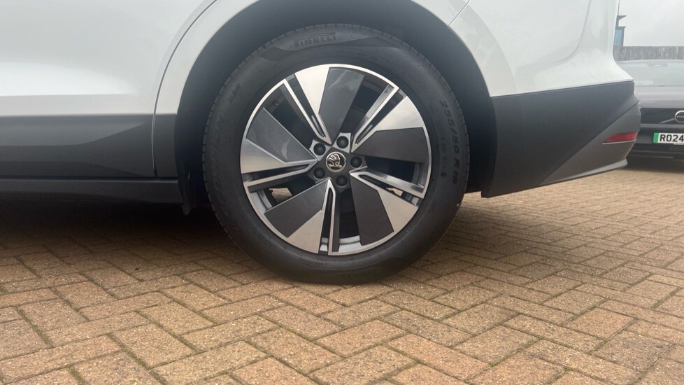 Used Skoda Enyaq 2024 for sale - 76146168: Photo 18