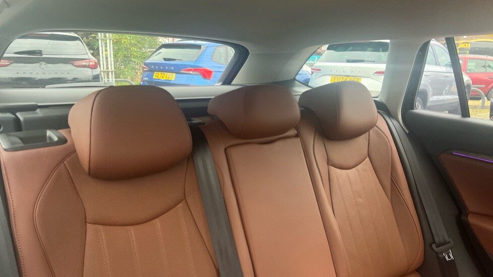 Used Skoda Superb 2025 for sale - 76196041: Photo 15