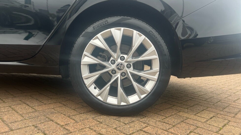 Used Skoda Superb 2025 for sale - 76196041: Photo 18