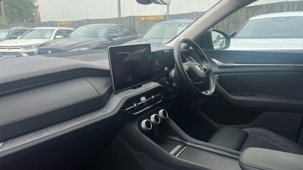 Used Skoda Kodiaq 2024 for sale - 76265634: Photo 2