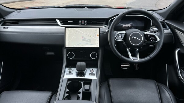 Used Jaguar F-Pace 2023 for sale - 75467265: Photo 11