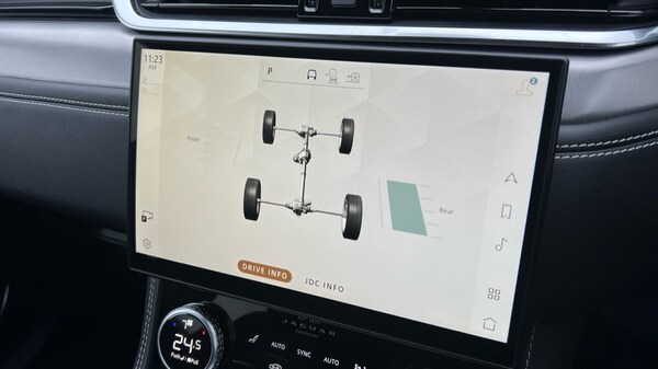 Used Jaguar F-Pace 2023 for sale - 75467265: Photo 26