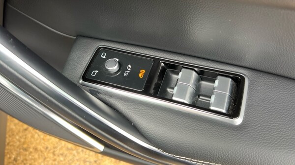 Used Jaguar F-Pace 2023 for sale - 75467265: Photo 31