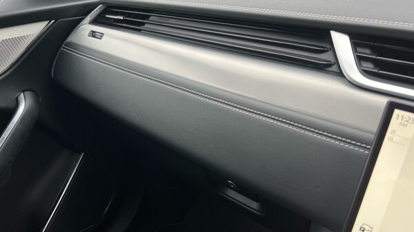 Used Jaguar F-Pace 2023 for sale - 75467265: Photo 41
