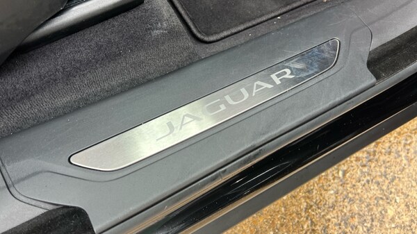 Used Jaguar F-Pace 2023 for sale - 75467265: Photo 50