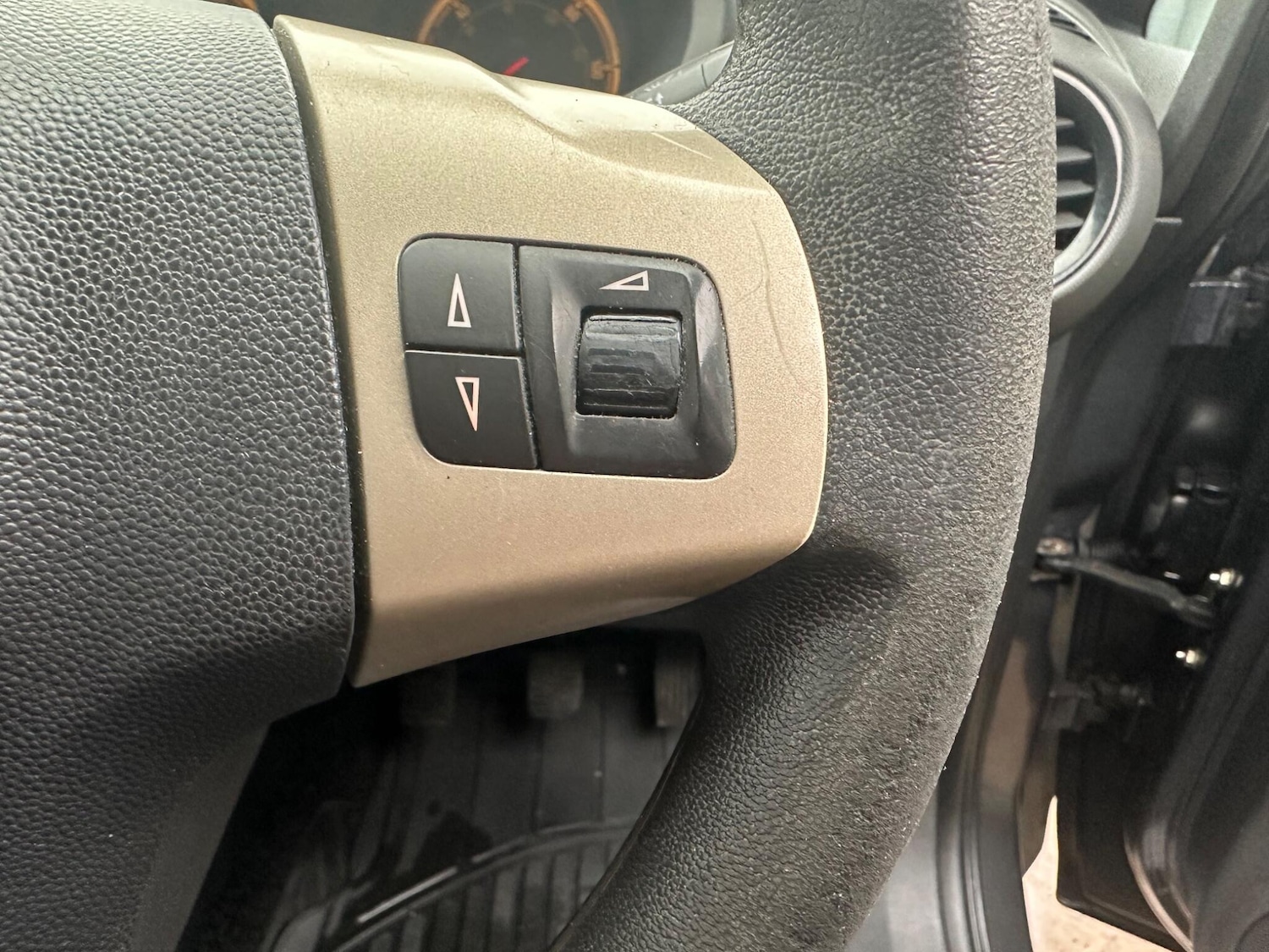 Used Vauxhall Corsa 2010 for sale - 77255517: Photo 20