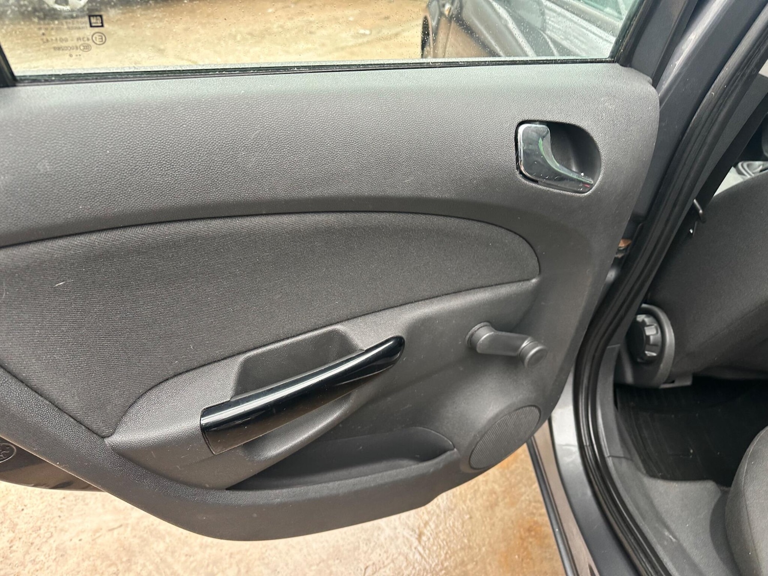 Used Vauxhall Corsa 2010 for sale - 77255517: Photo 29