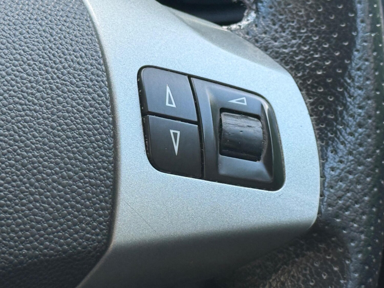 Used Vauxhall Corsa 2010 for sale - 77574908: Photo 24