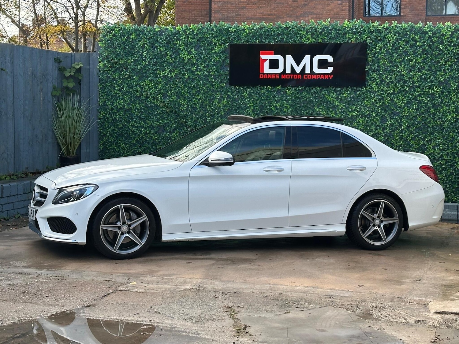 Used Mercedes-Benz C Class 2016 for sale - 76850207: Photo 3