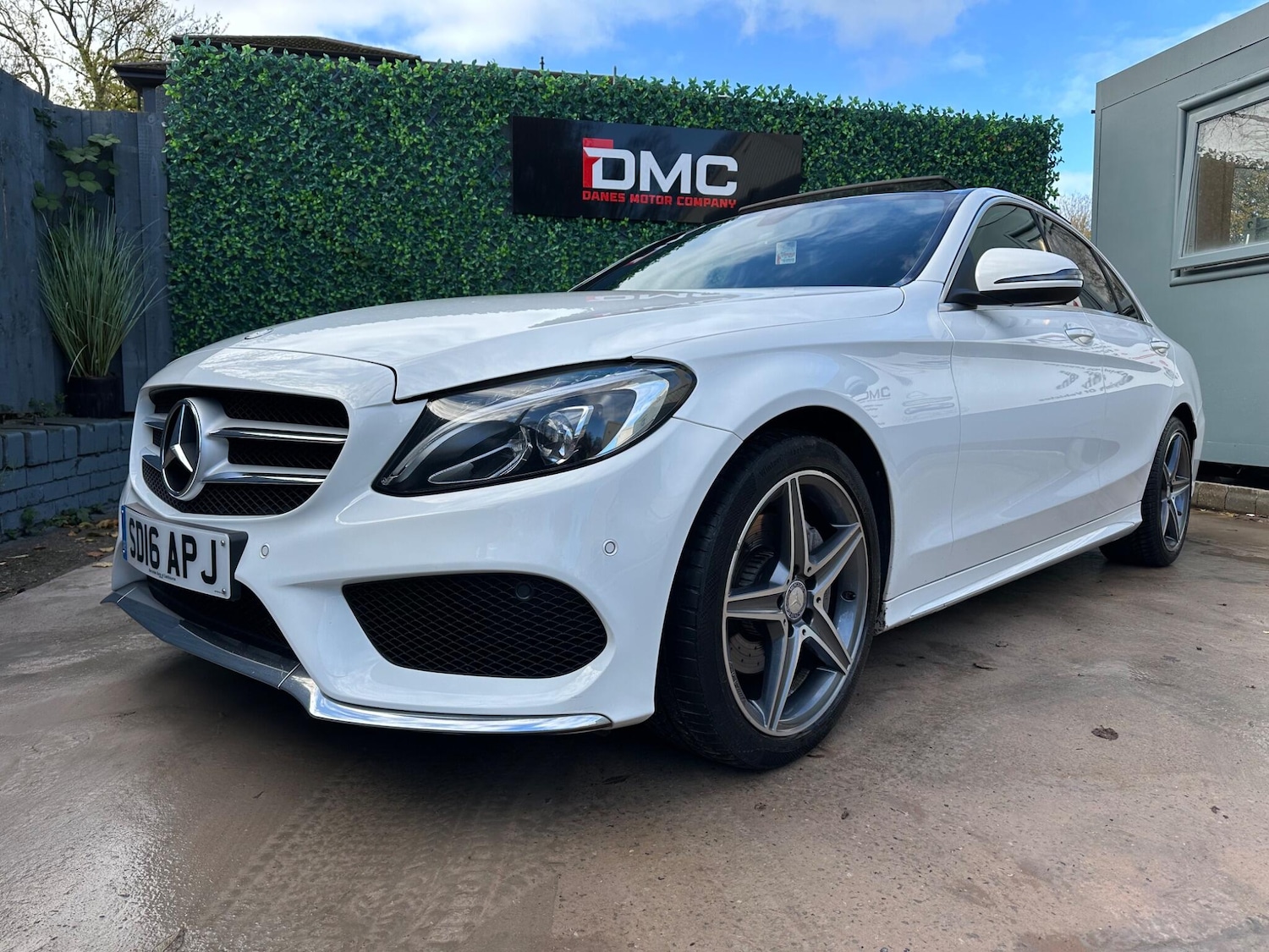 Used Mercedes-Benz C Class 2016 for sale - 76850207: Photo 4