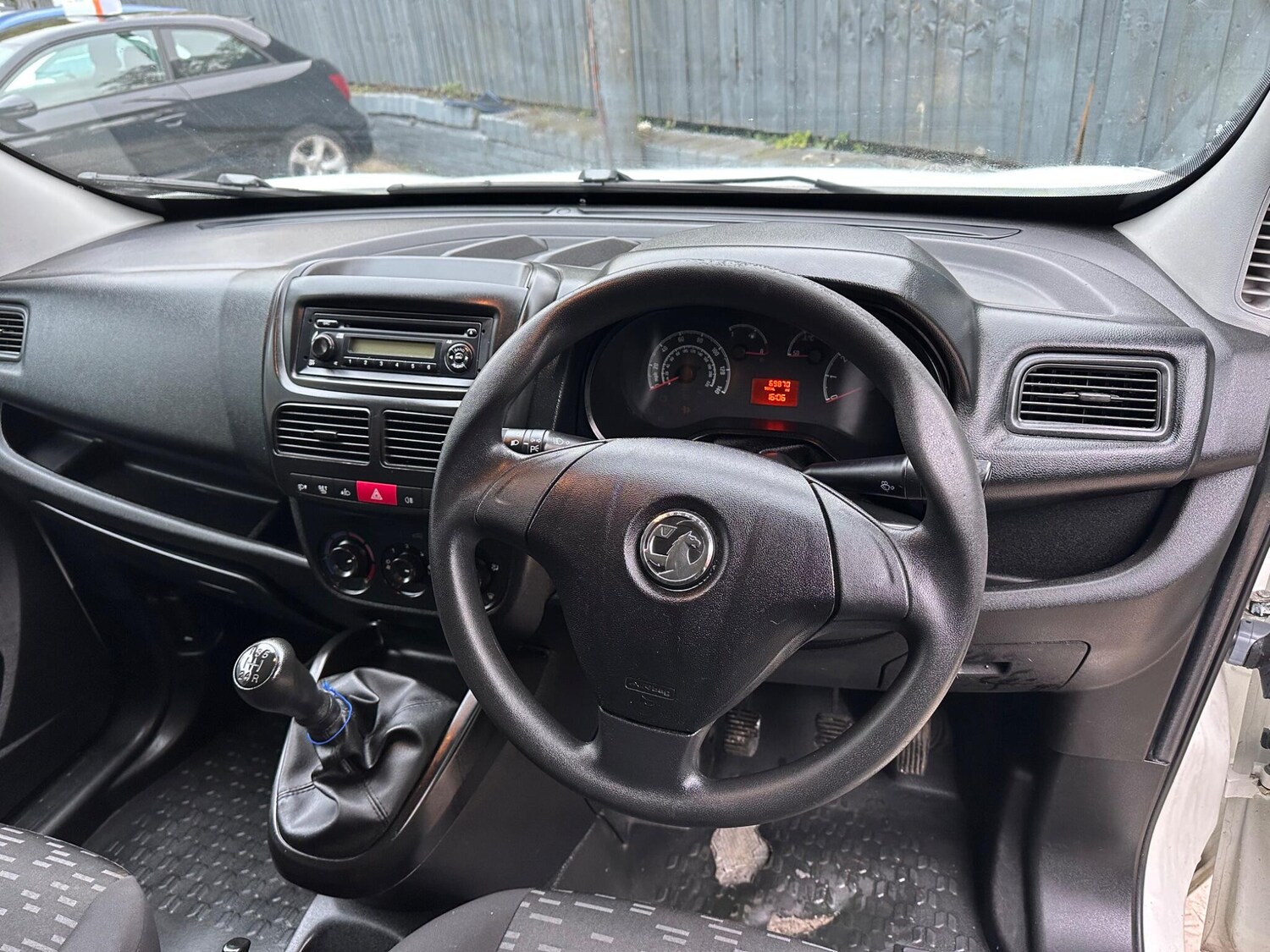 Used Vauxhall Combo 2015 for sale - 76824367: Photo 12