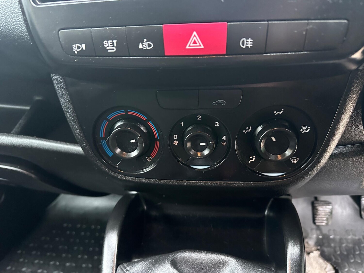 Used Vauxhall Combo 2015 for sale - 76824367: Photo 14