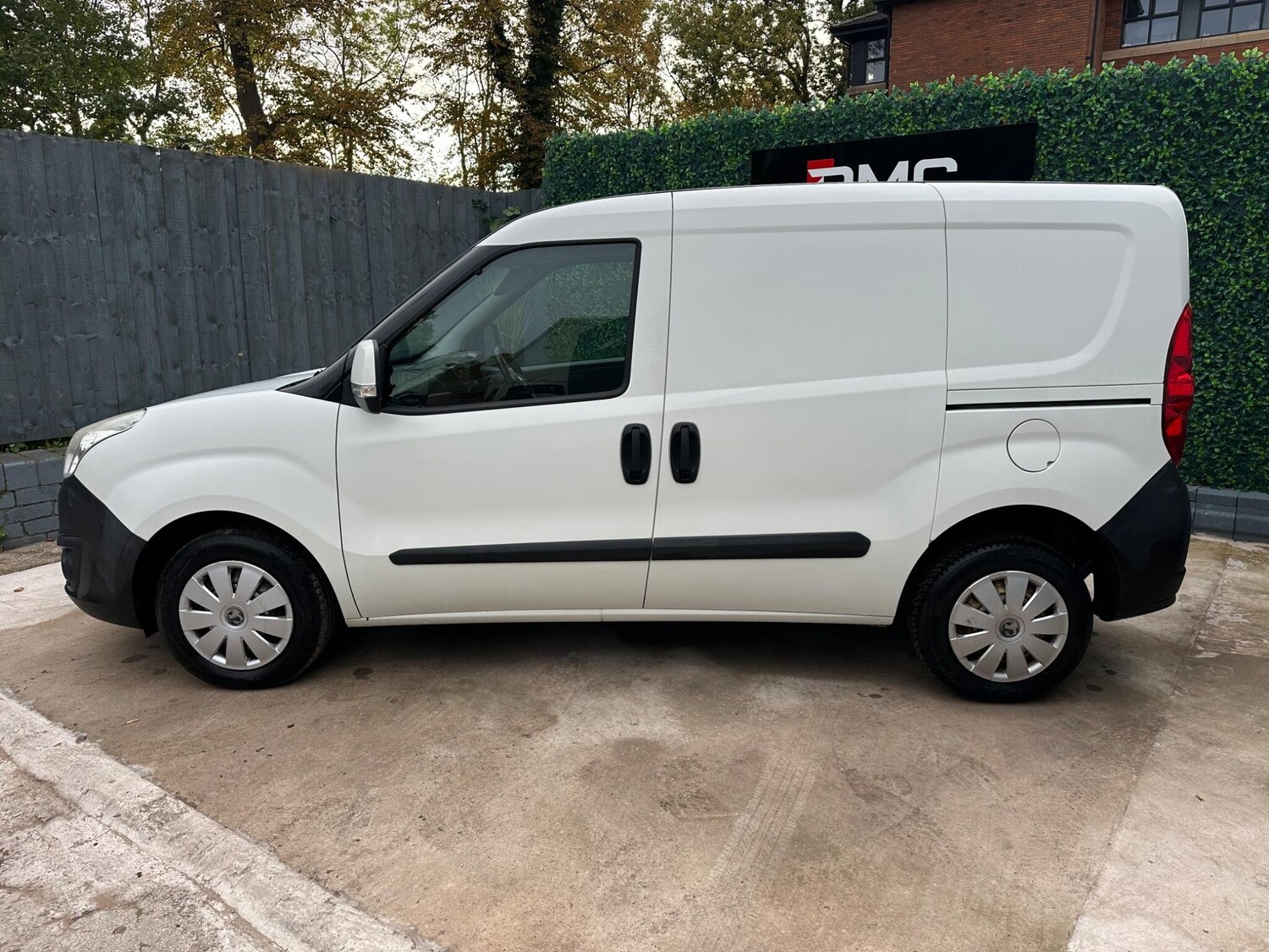 Used Vauxhall Combo 2015 for sale - 76824367: Photo 25