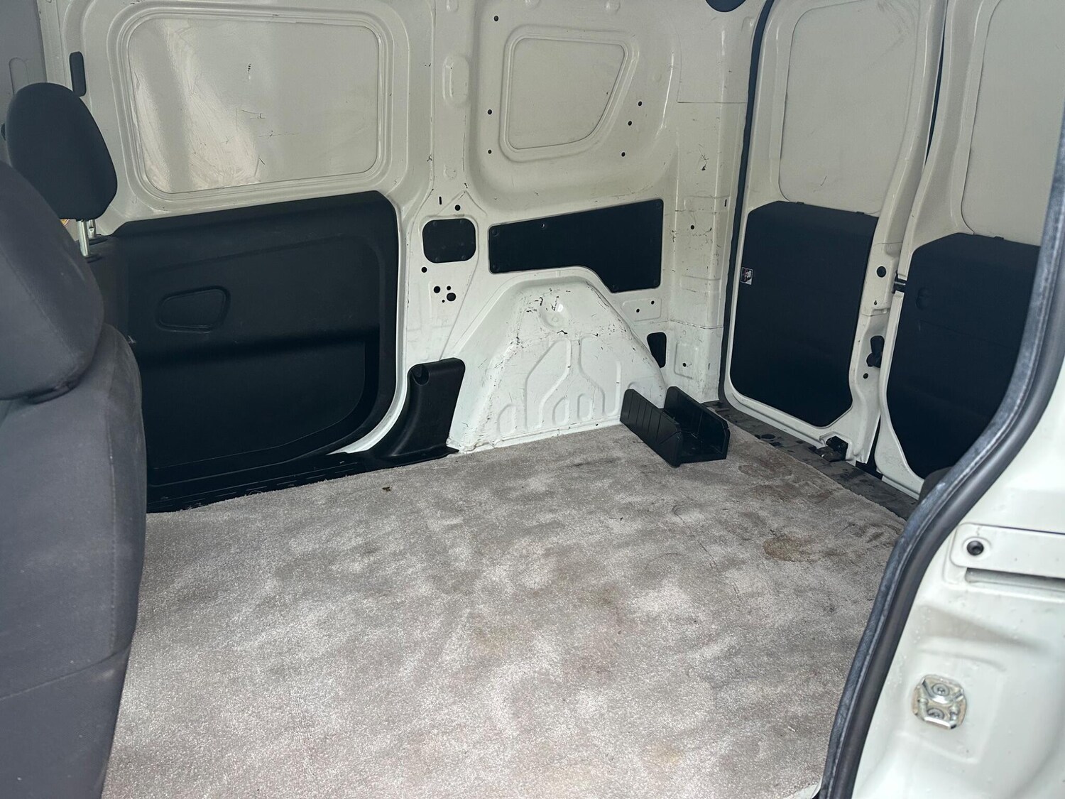 Used Vauxhall Combo 2015 for sale - 76824367: Photo 26