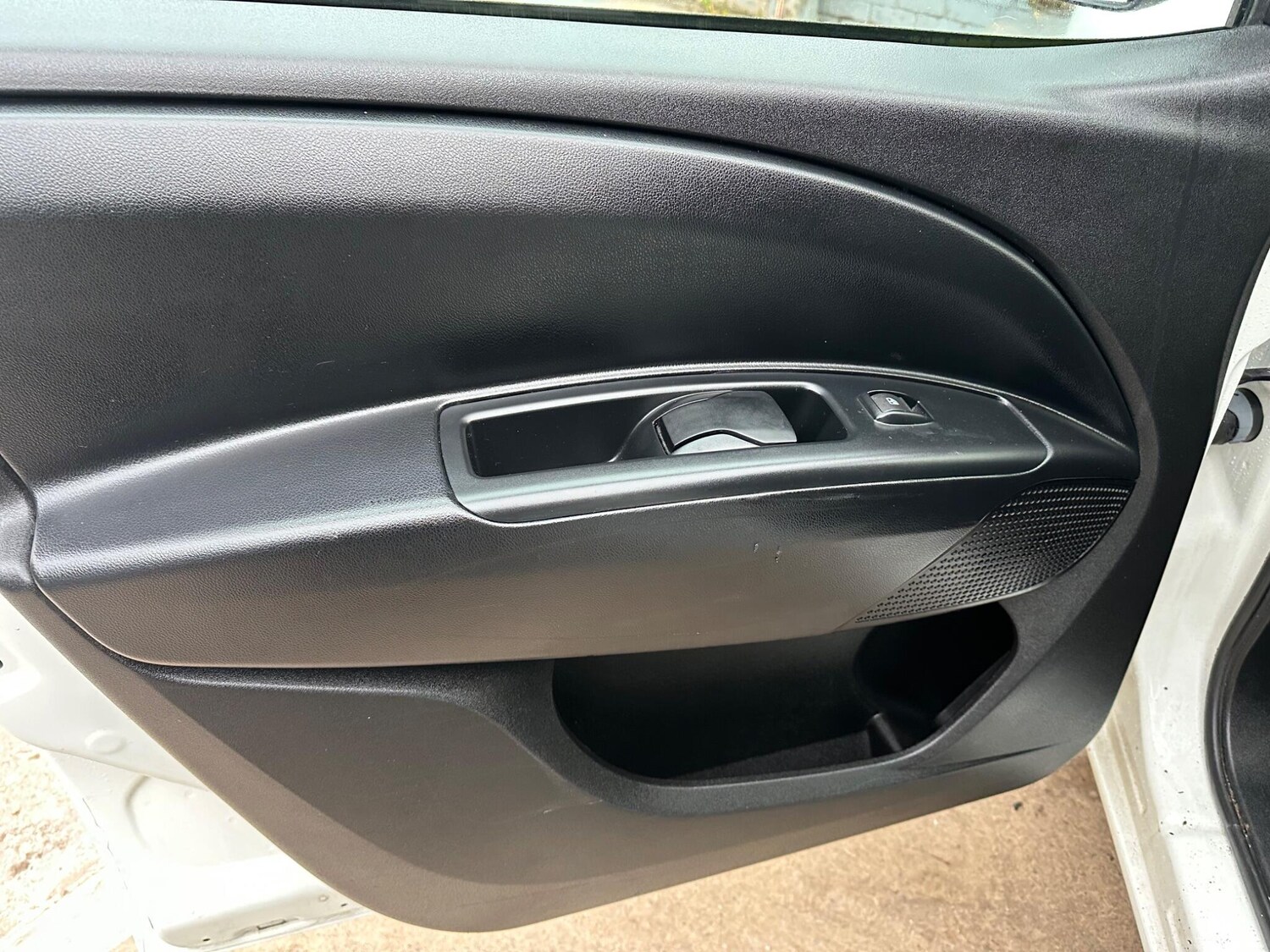 Used Vauxhall Combo 2015 for sale - 76824367: Photo 27