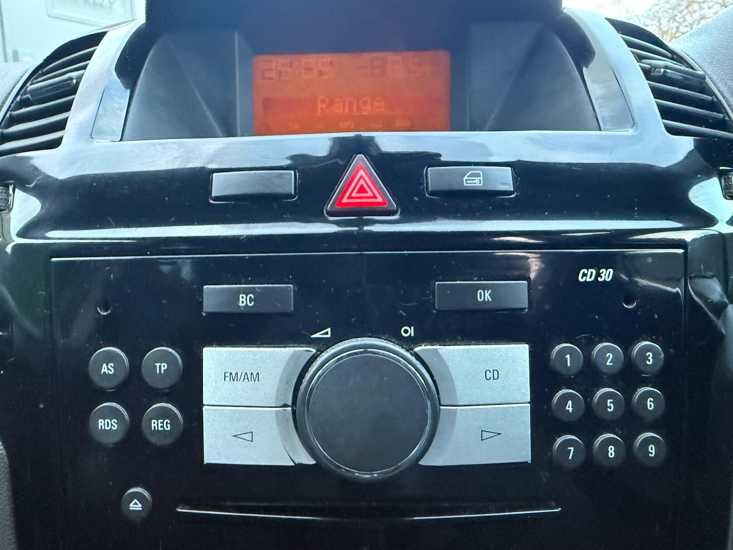 Used Vauxhall Zafira 2012 for sale - 76898362: Photo 28