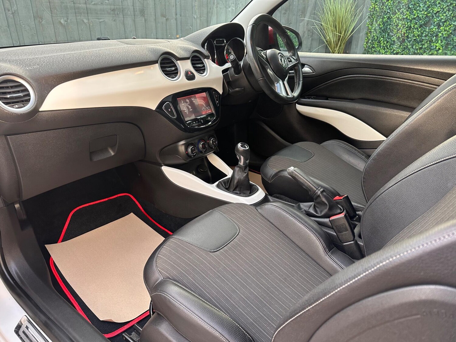 Used Vauxhall ADAM 2014 for sale - 76832535: Photo 12