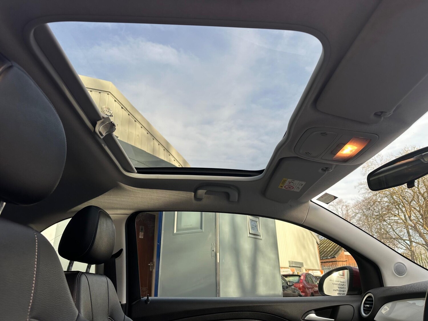 Used Vauxhall ADAM 2014 for sale - 76832535: Photo 15