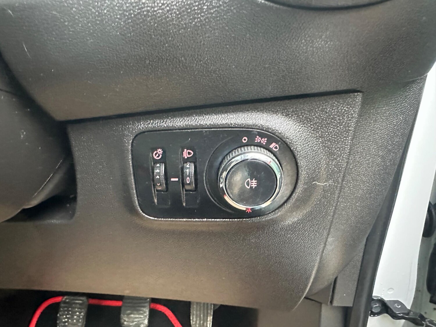 Used Vauxhall ADAM 2014 for sale - 76832535: Photo 20