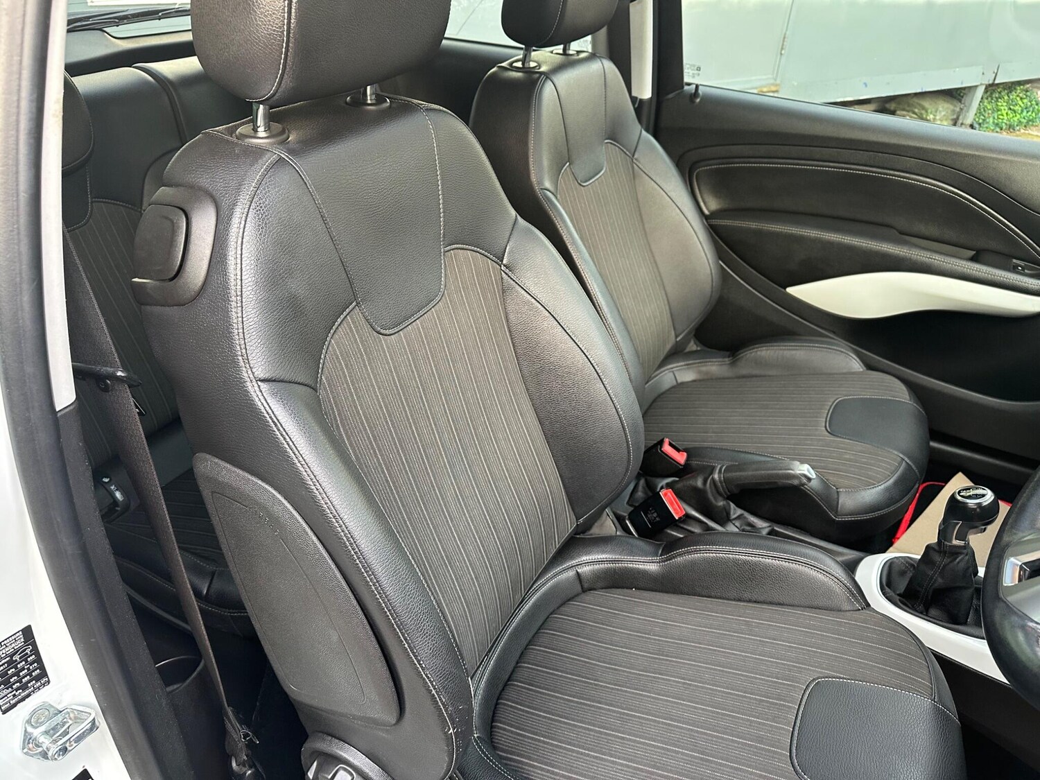 Used Vauxhall ADAM 2014 for sale - 76832535: Photo 28