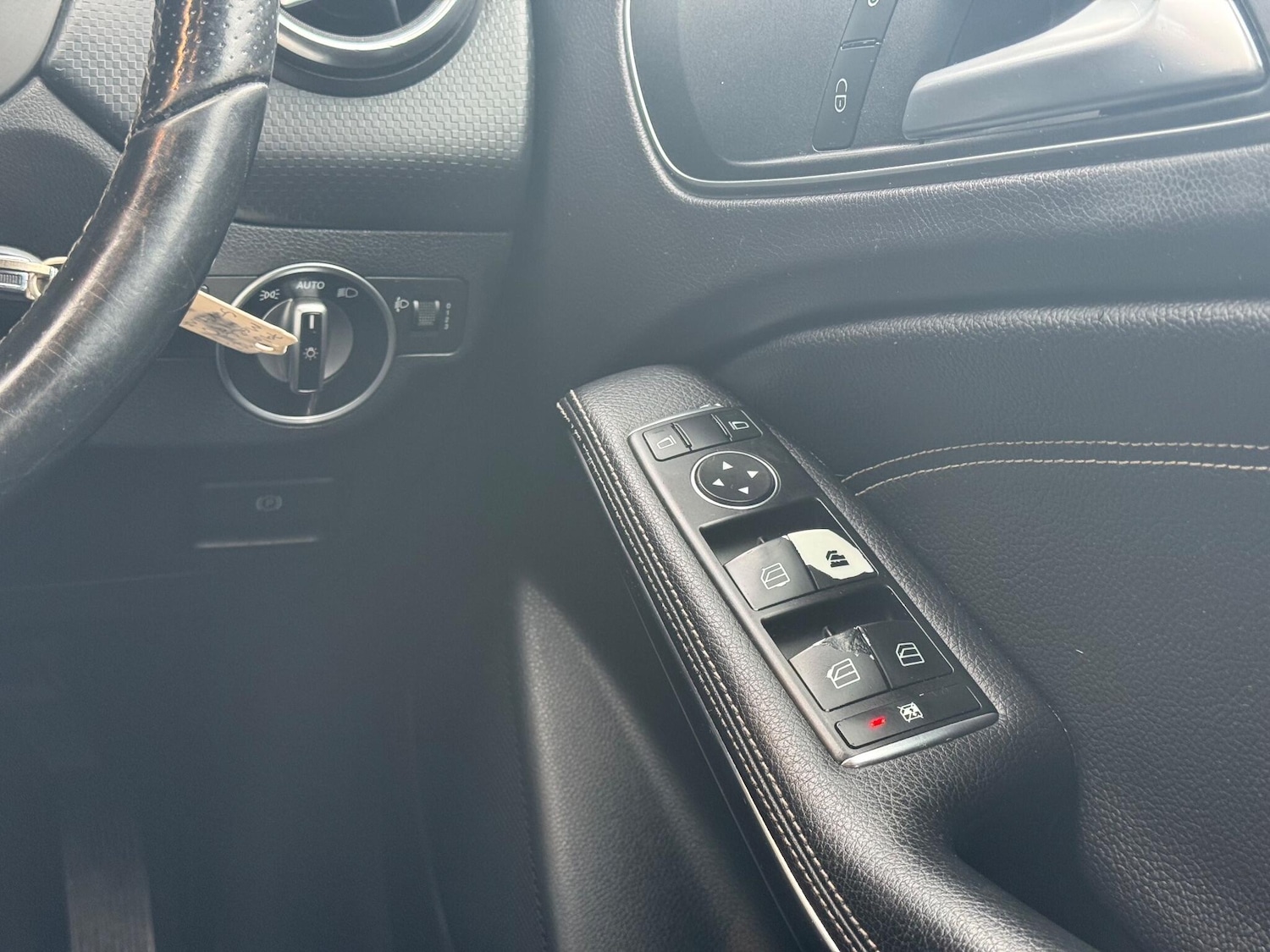 Used Mercedes-Benz A-Class 2015 for sale - 77646958: Photo 23