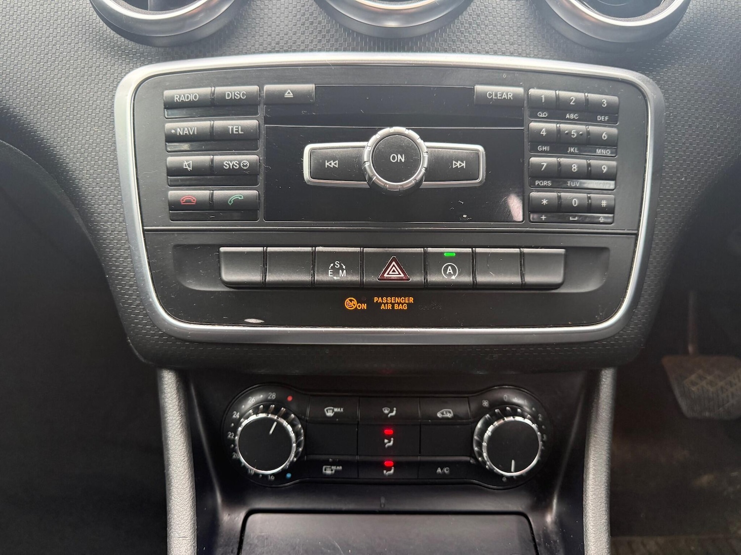 Used Mercedes-Benz A-Class 2015 for sale - 77646958: Photo 28