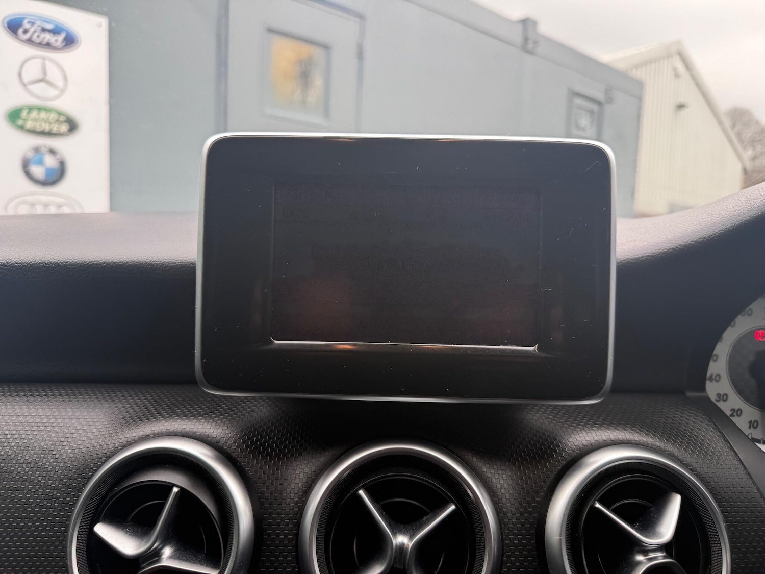 Used Mercedes-Benz A-Class 2015 for sale - 77646958: Photo 29