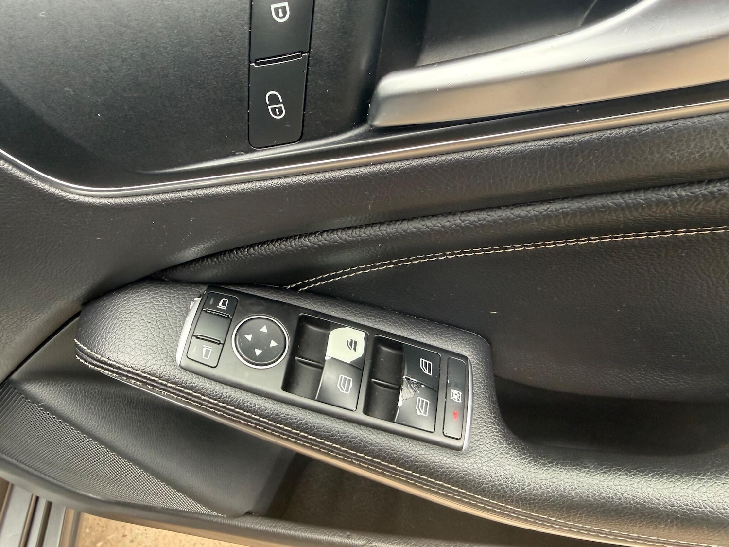 Used Mercedes-Benz A-Class 2015 for sale - 77646958: Photo 32