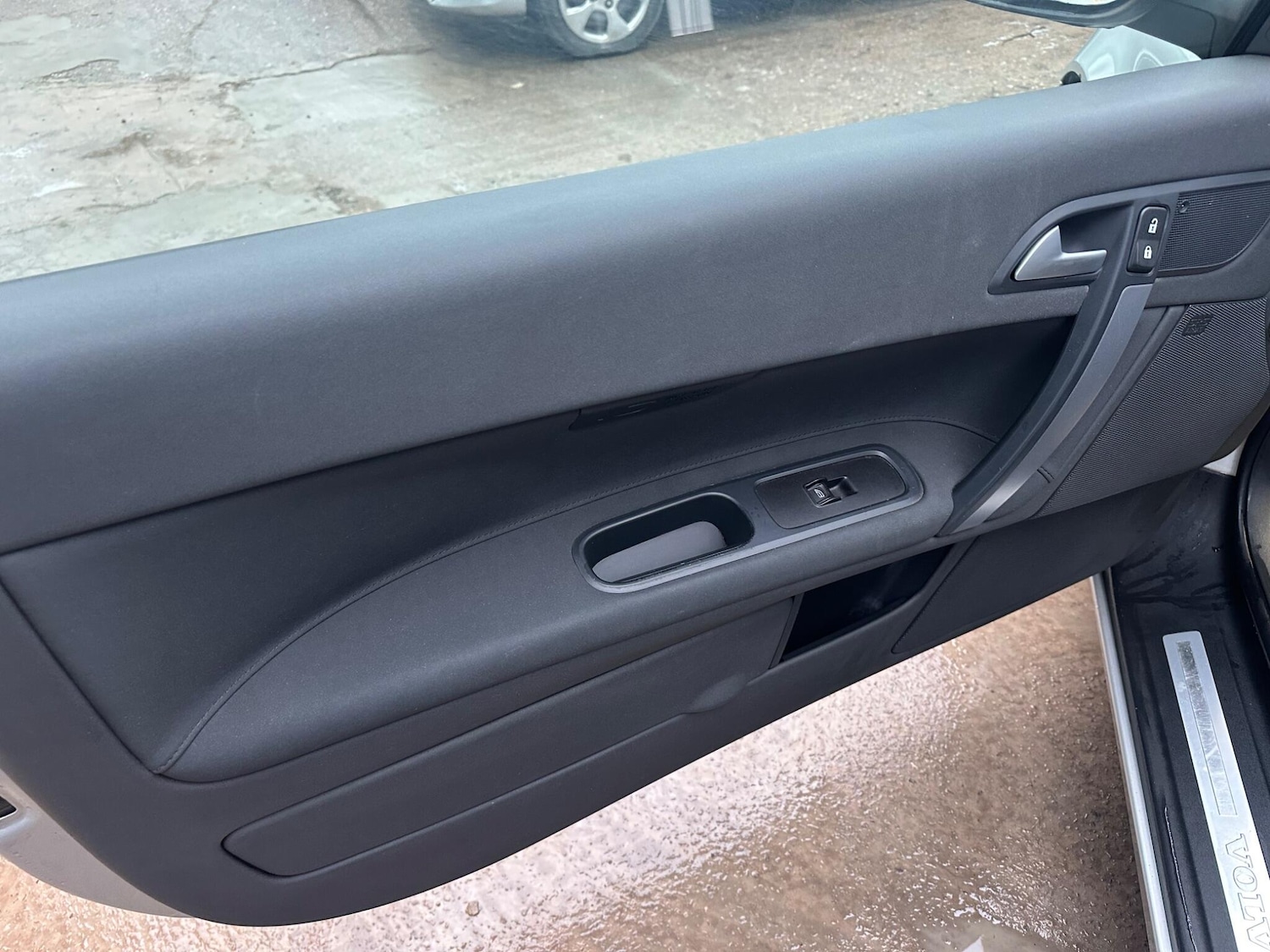 Used Volvo C70 2008 for sale - 77278746: Photo 10