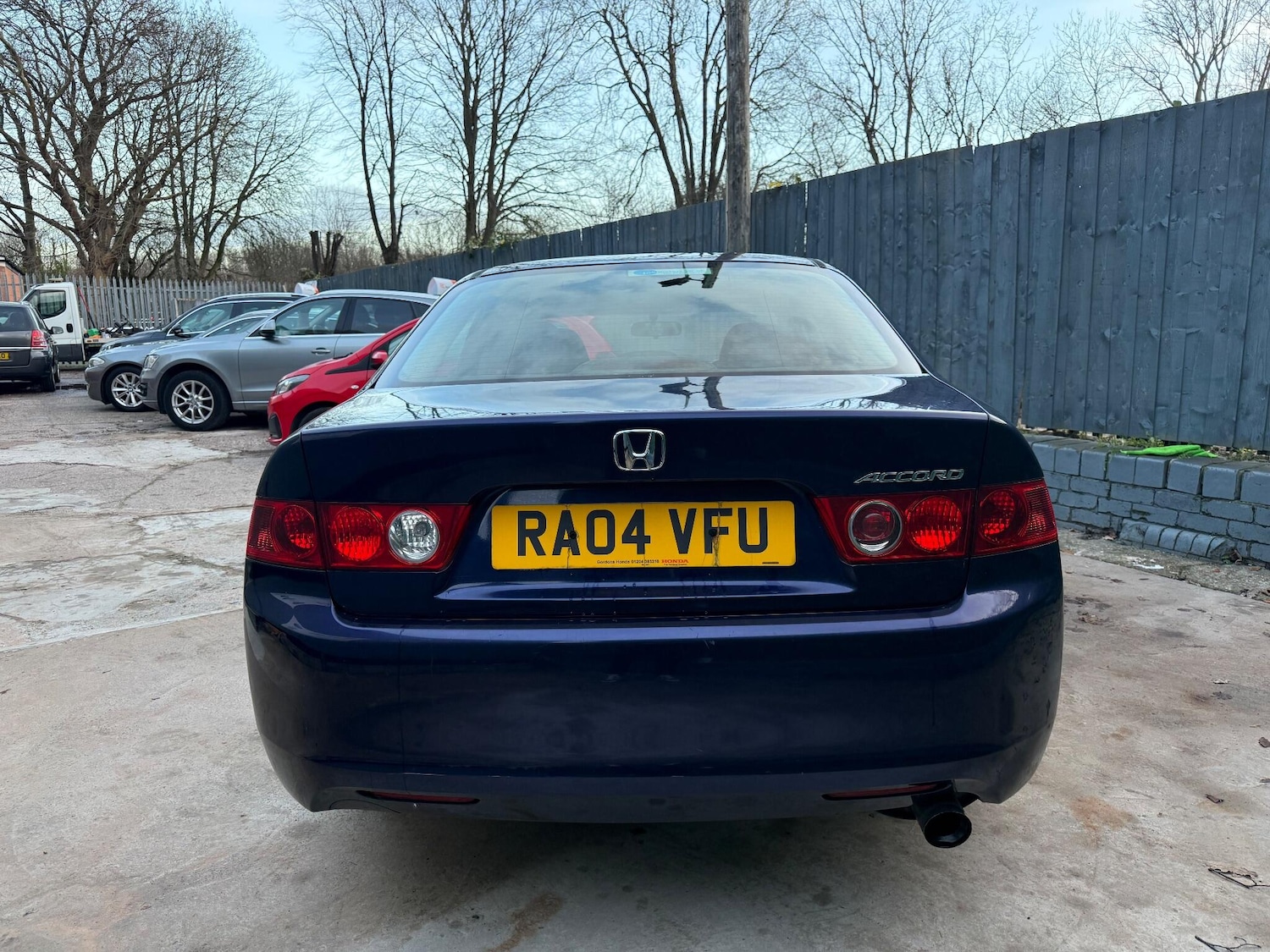 Used Honda Accord 2004 for sale - 76899480: Photo 10