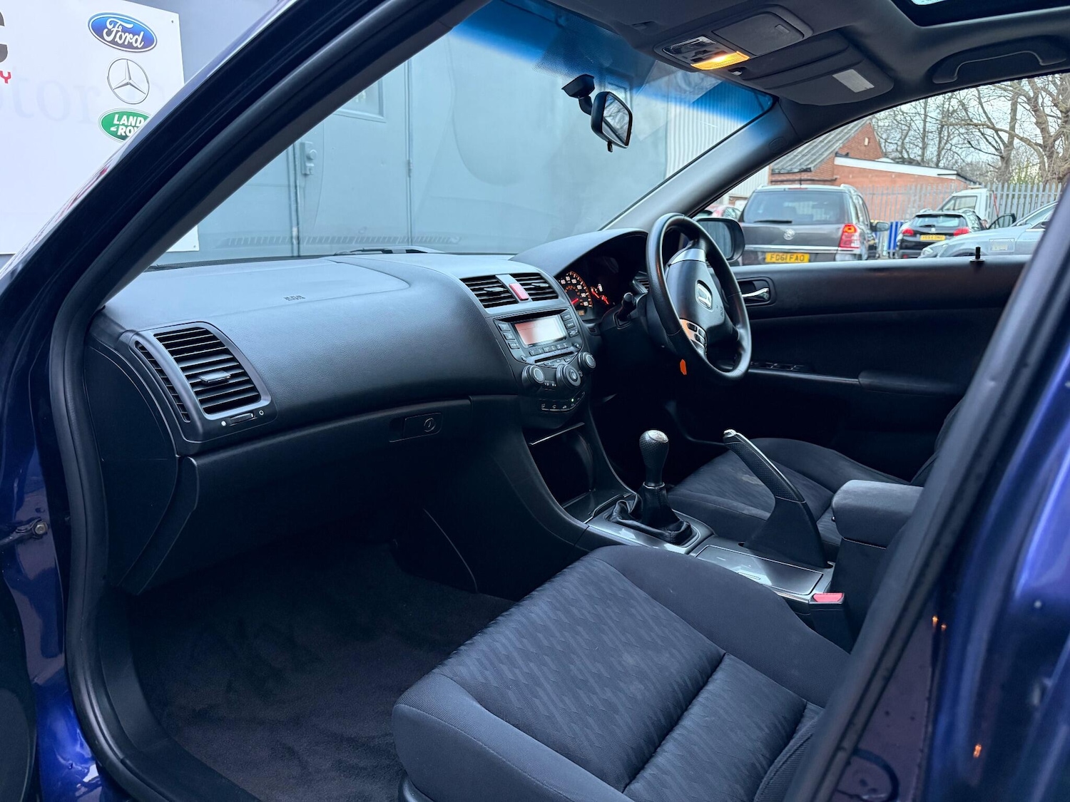 Used Honda Accord 2004 for sale - 76899480: Photo 16