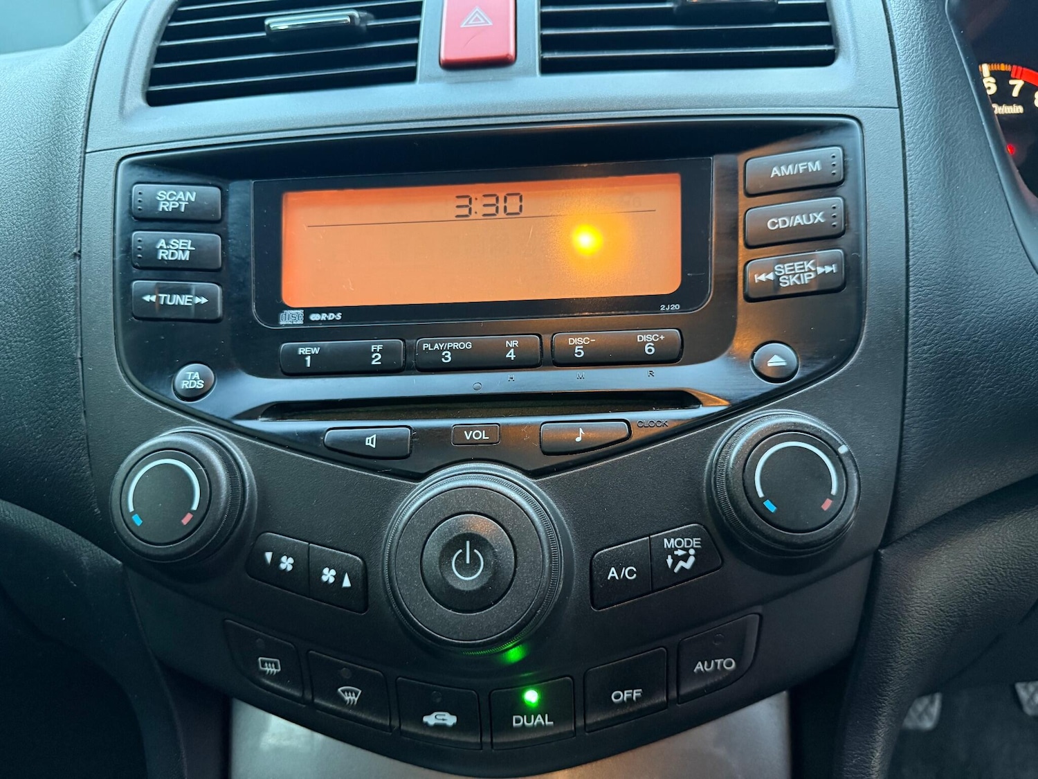 Used Honda Accord 2004 for sale - 76899480: Photo 22