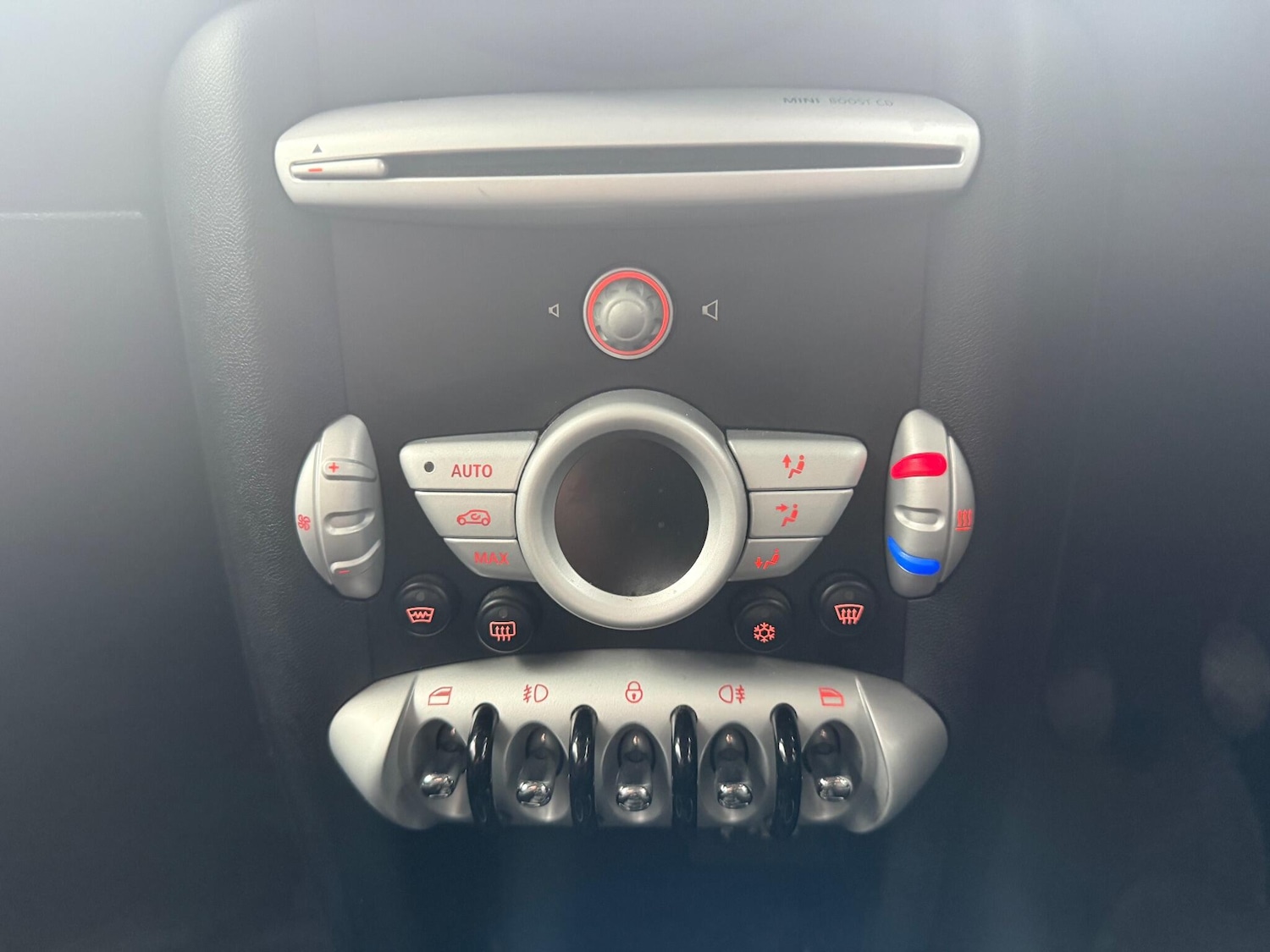 Used MINI Hatch 2009 for sale - 77330707: Photo 24