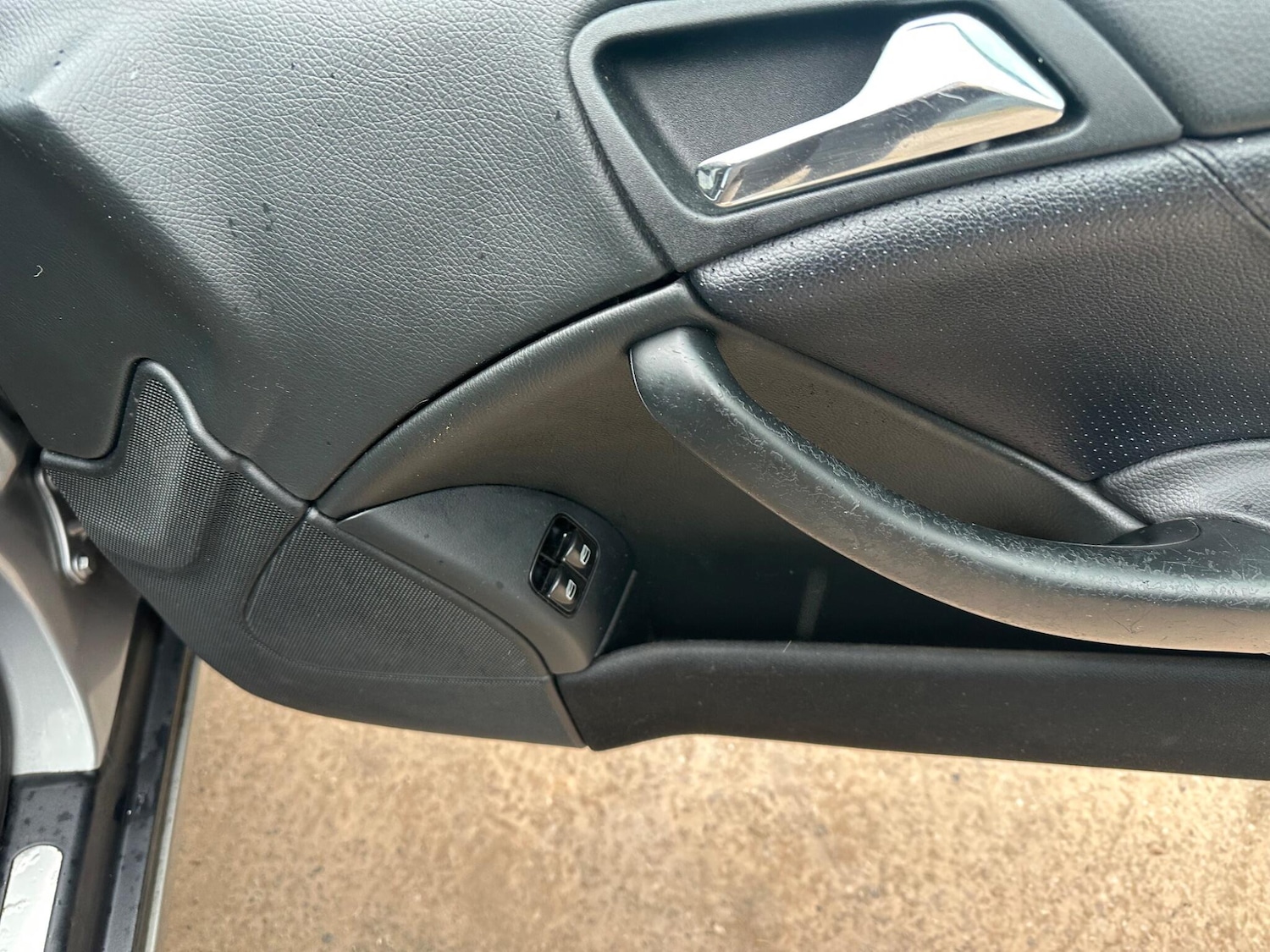 Used Mercedes-Benz CLC Class 2010 for sale - 77330331: Photo 29