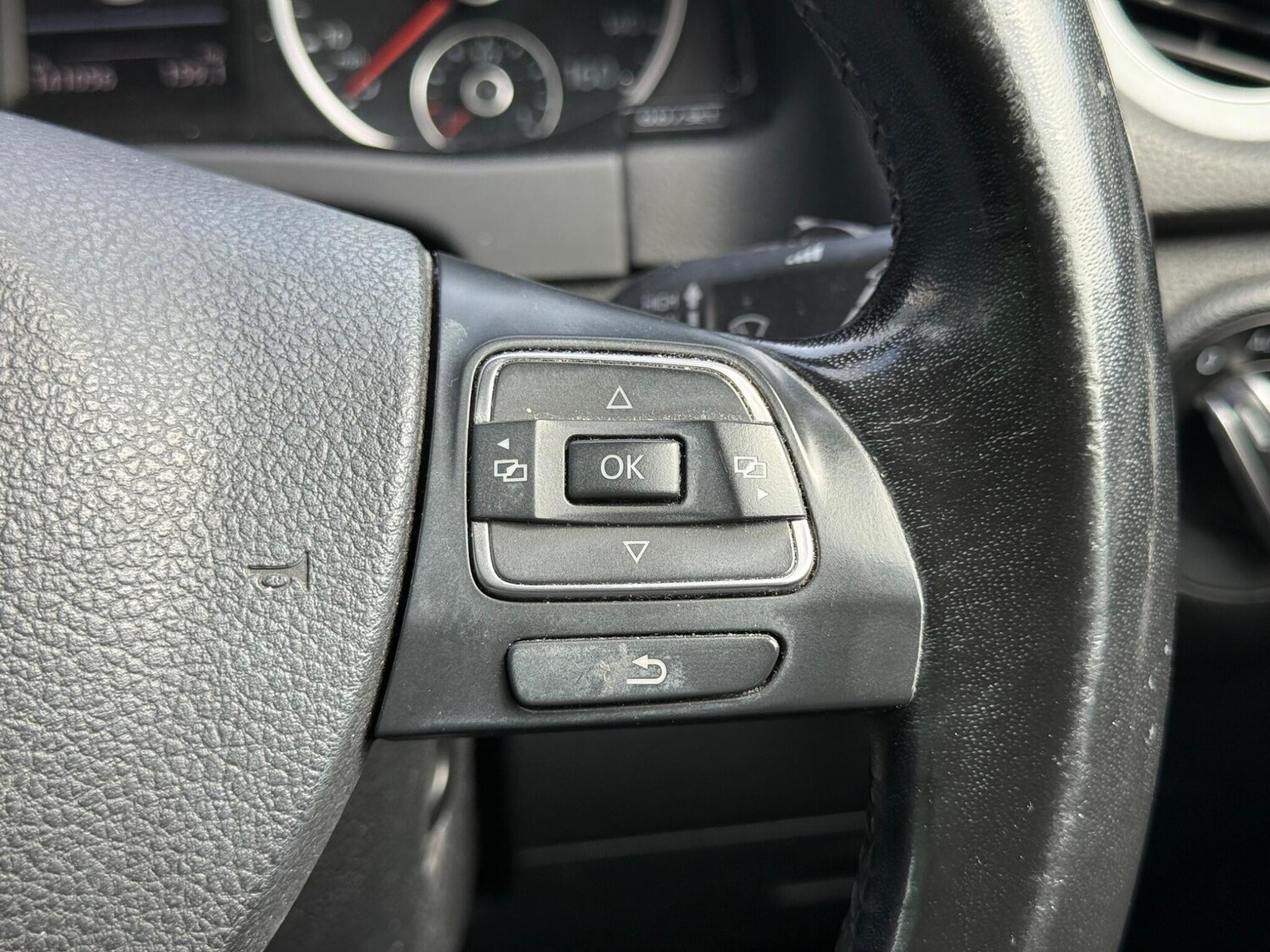 Used Volkswagen Tiguan 2013 for sale - 76824990: Photo 17