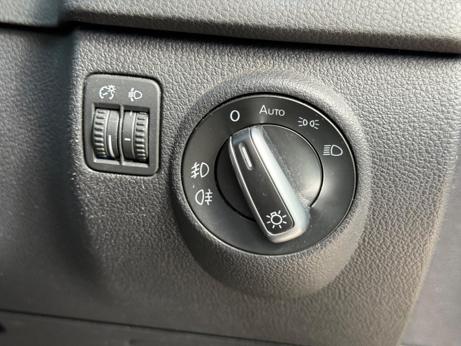 Used Volkswagen Tiguan 2013 for sale - 76824990: Photo 28