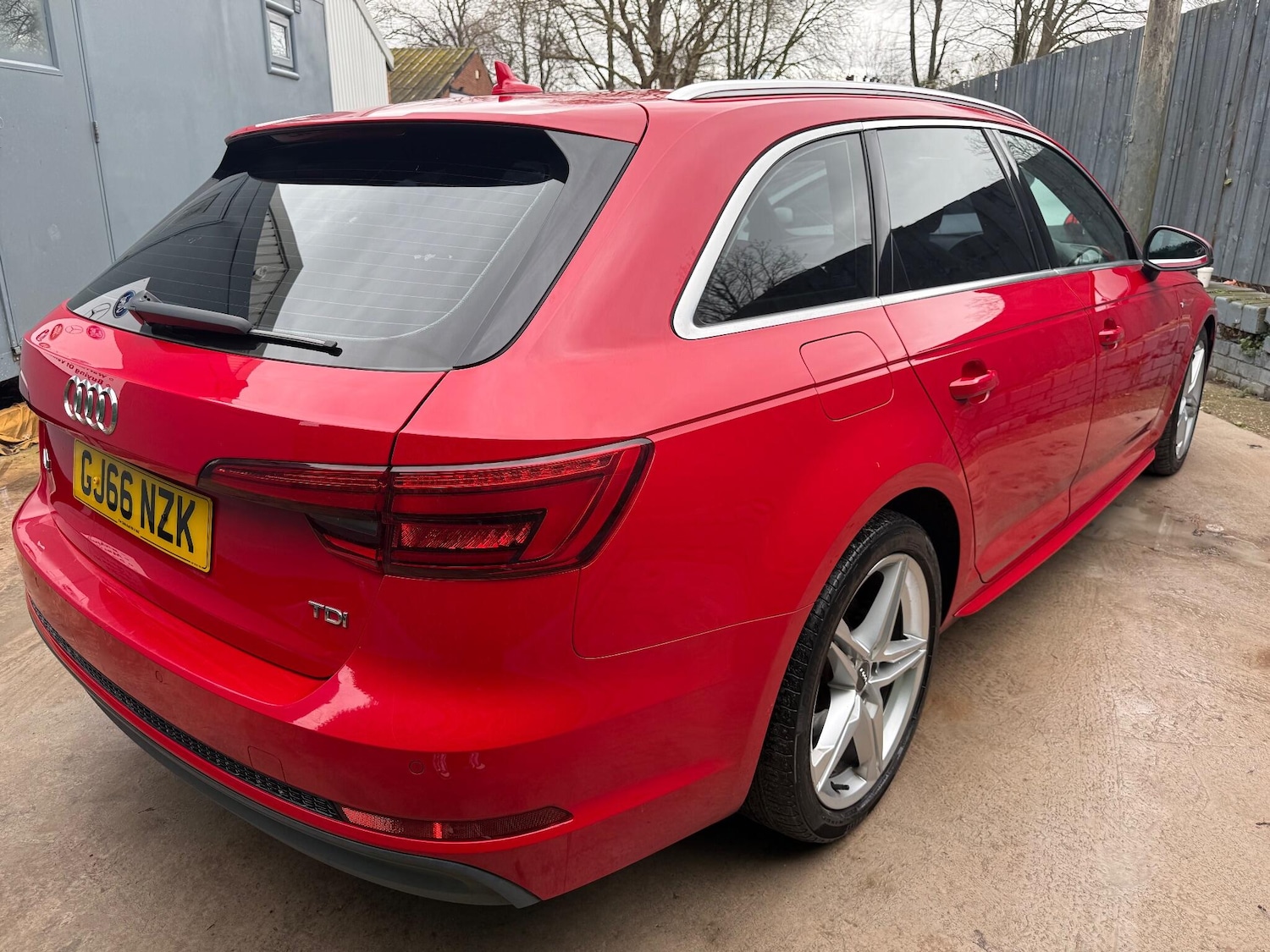 Used Audi A4 Avant 2016 for sale - 77267083: Photo 12