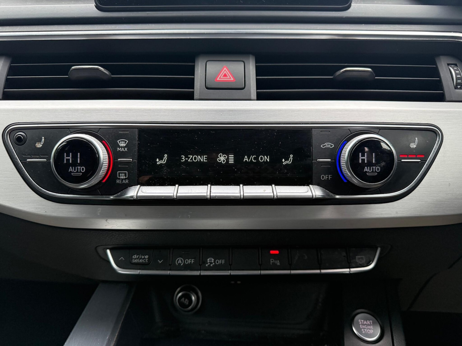 Used Audi A4 Avant 2016 for sale - 77267083: Photo 29