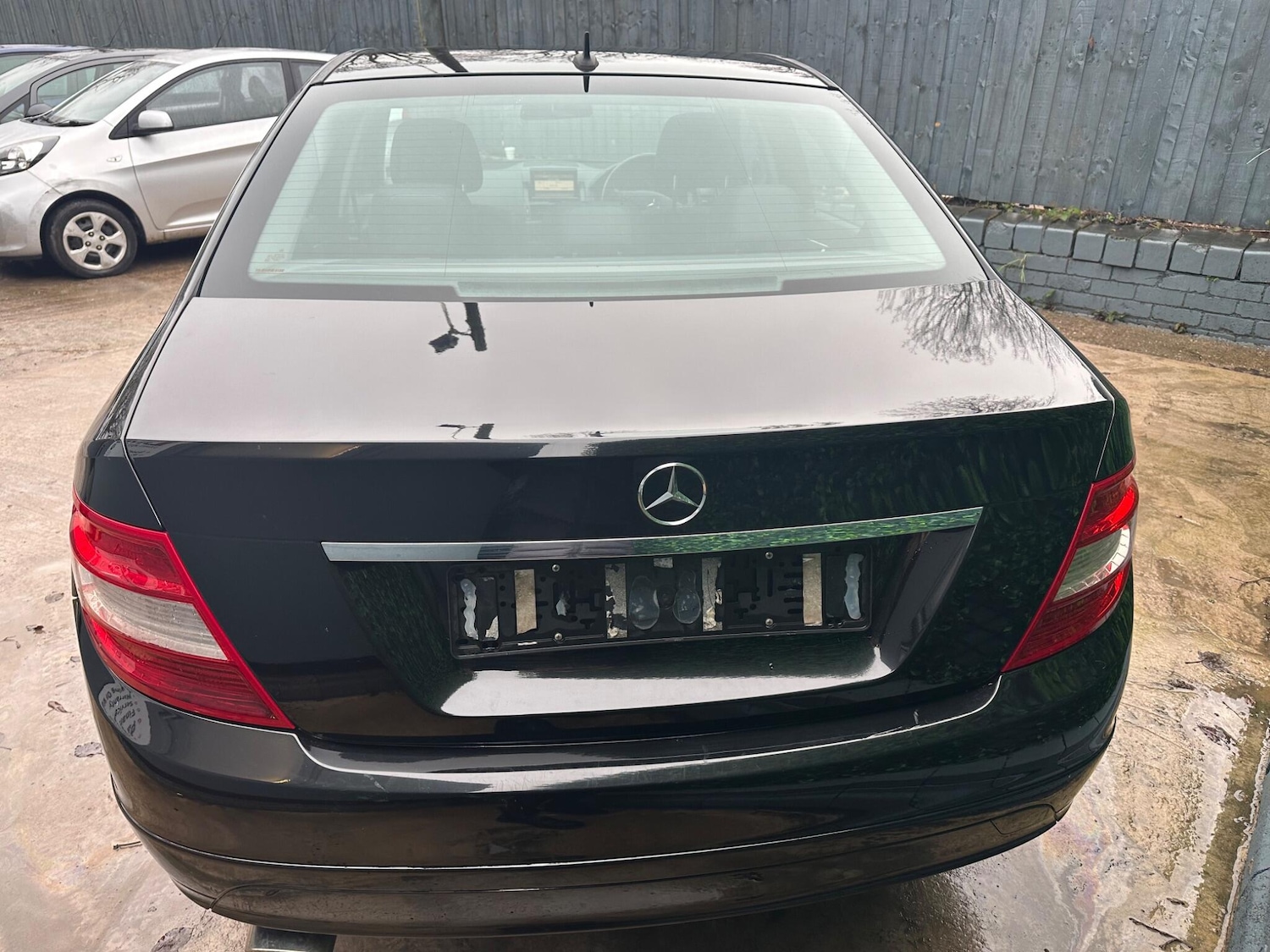 Used Mercedes-Benz C Class 2010 for sale - 77144008: Photo 18