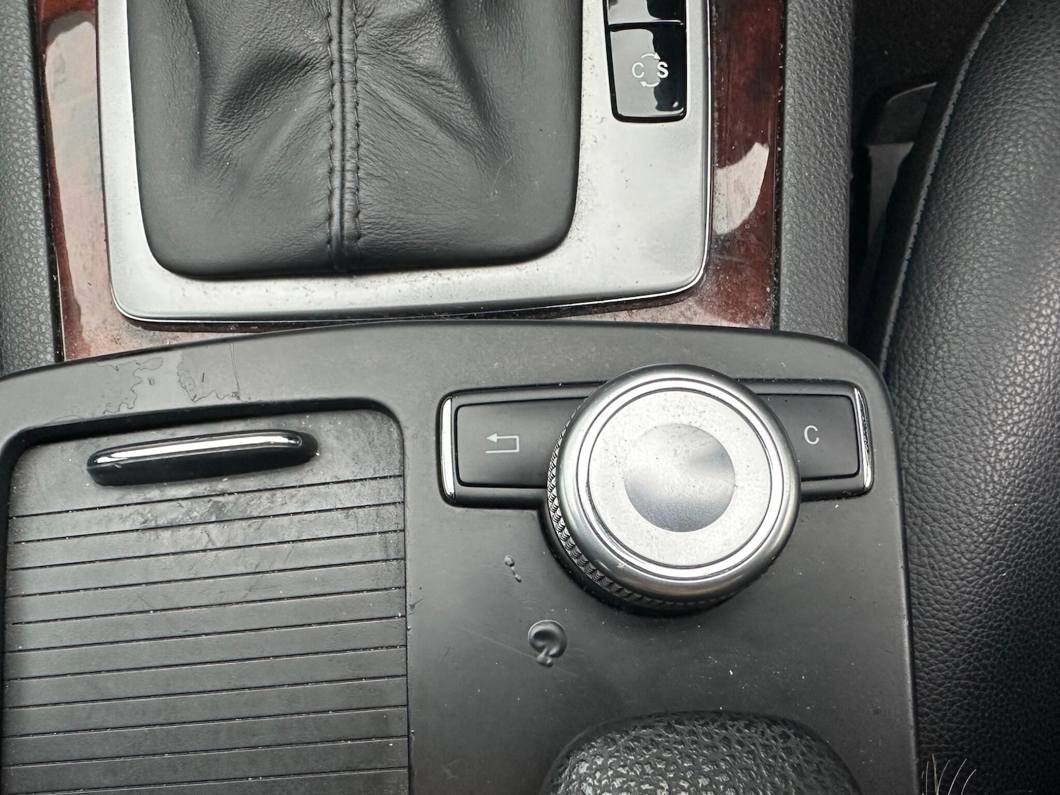 Used Mercedes-Benz C Class 2010 for sale - 77144008: Photo 34