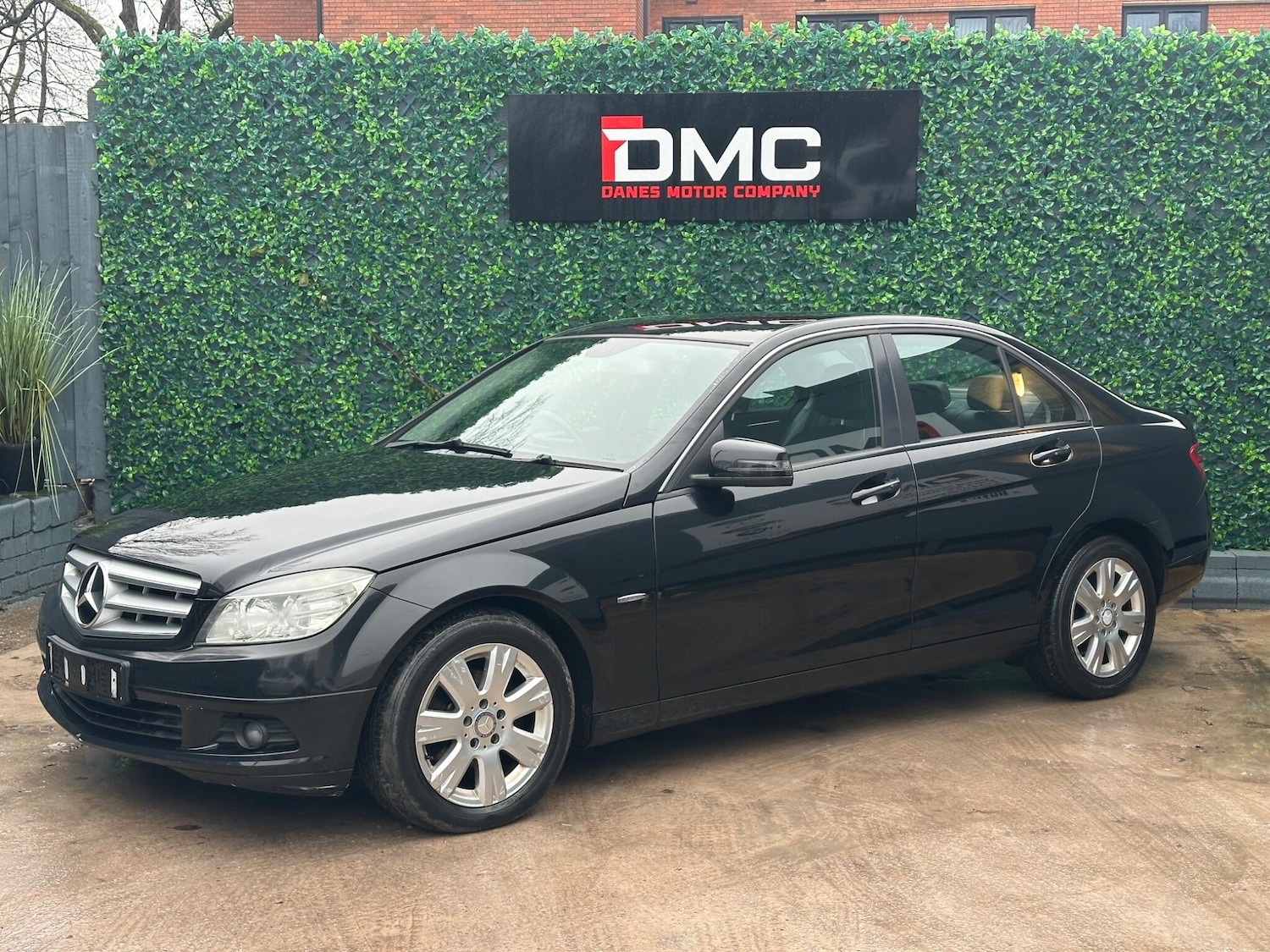 Used Mercedes-Benz C Class 2010 for sale - 77144008: Photo 48
