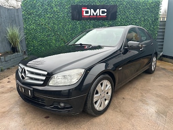 Used Mercedes-Benz C Class 2010 for sale - 77144008: Photo