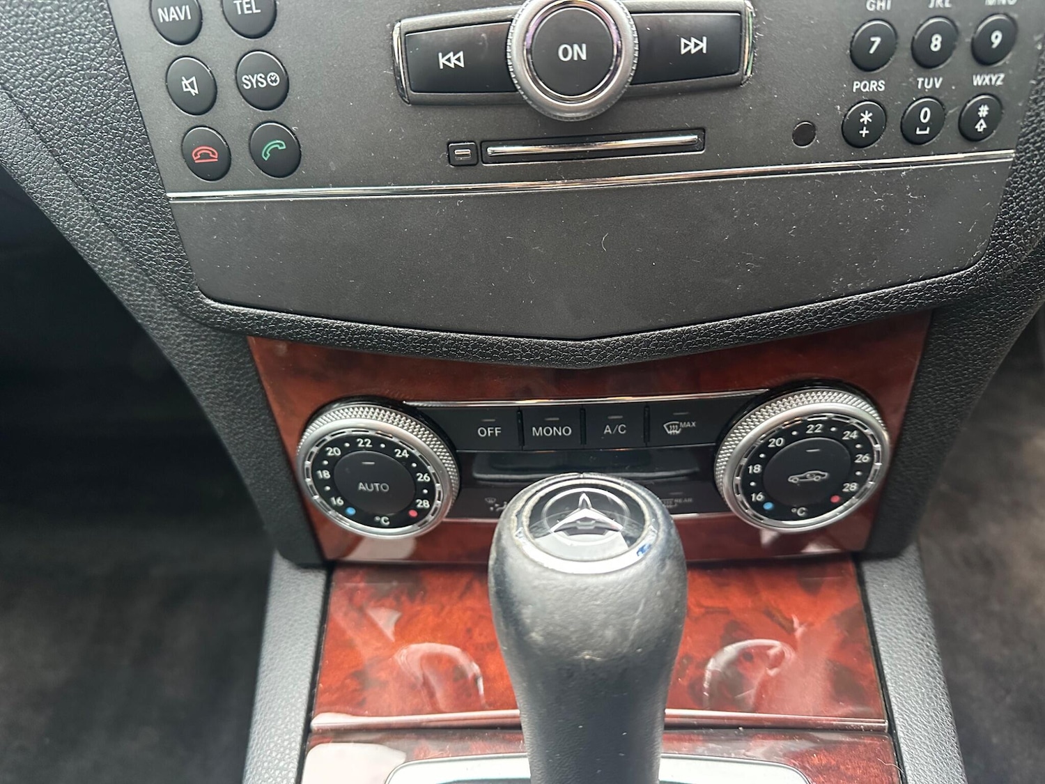 Used Mercedes-Benz C Class 2010 for sale - 77144008: Photo 79