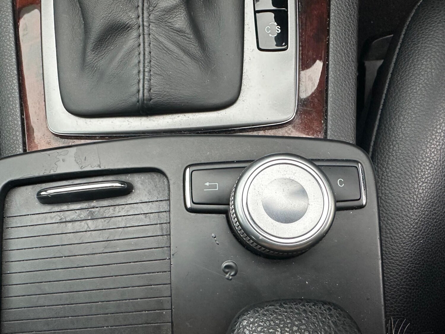 Used Mercedes-Benz C Class 2010 for sale - 77144008: Photo 81