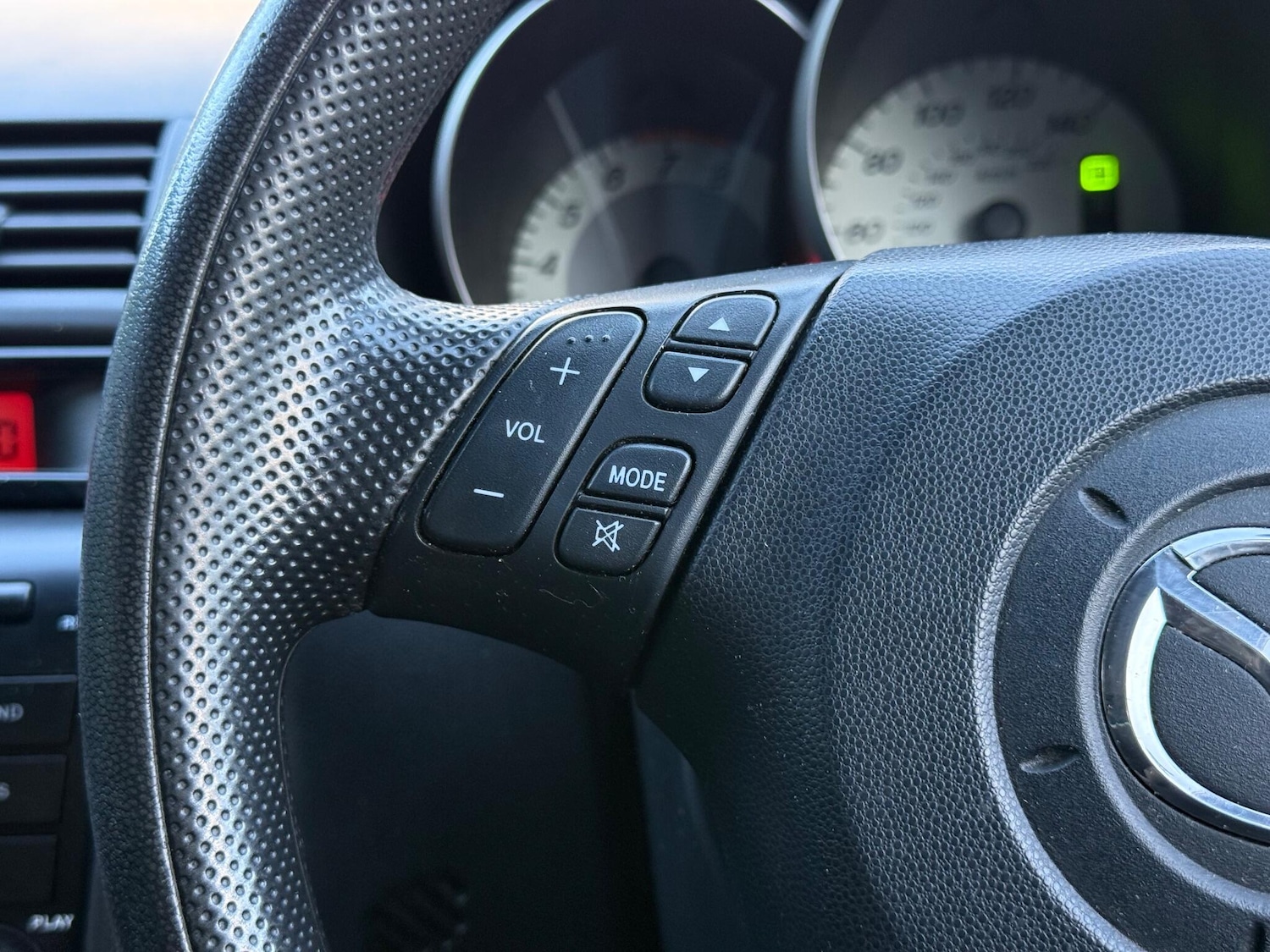 Used Mazda Mazda3 2008 for sale - 77060129: Photo 24