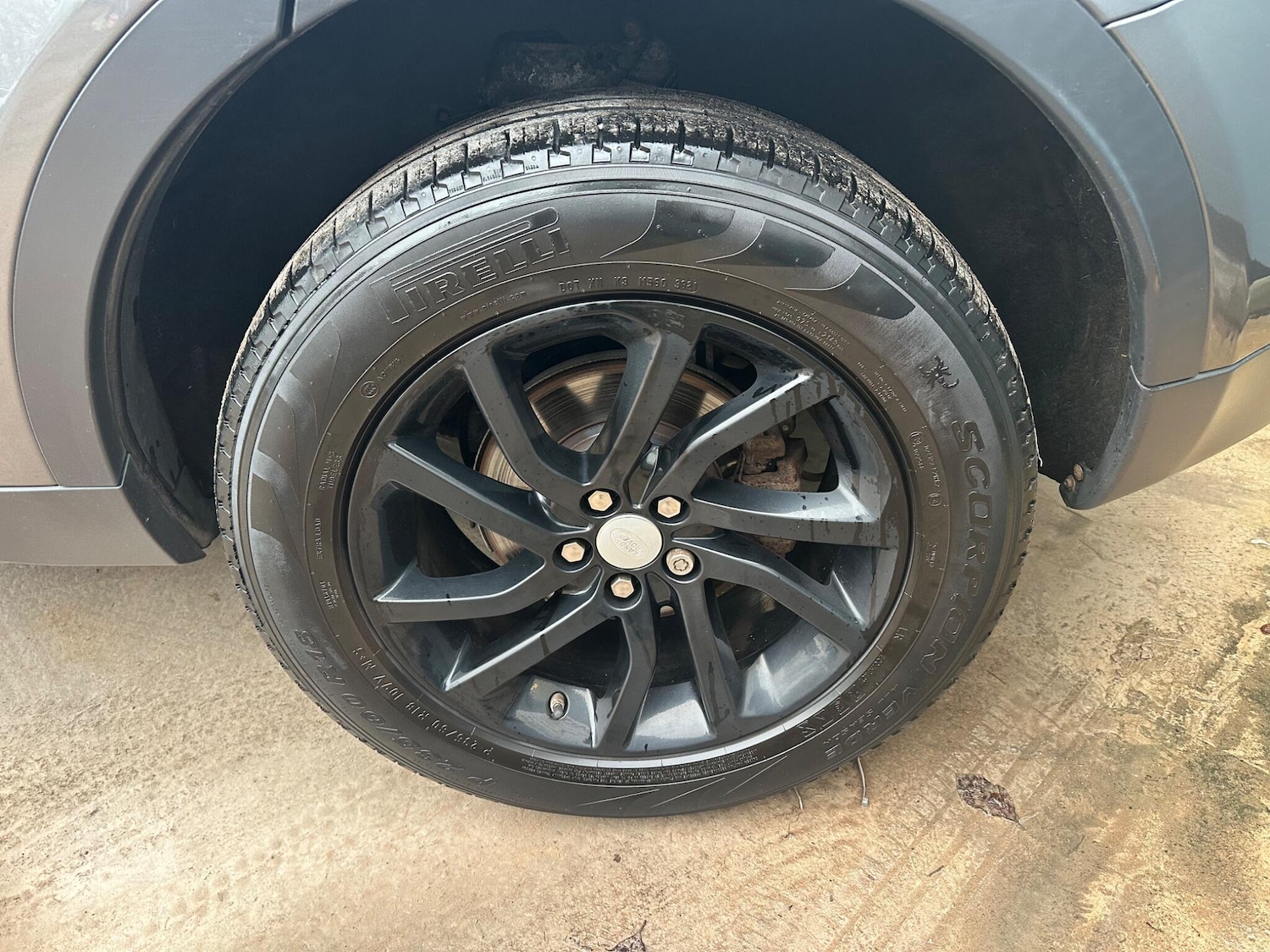 Used Land Rover Discovery Sport 2017 for sale - 77215435: Photo 10