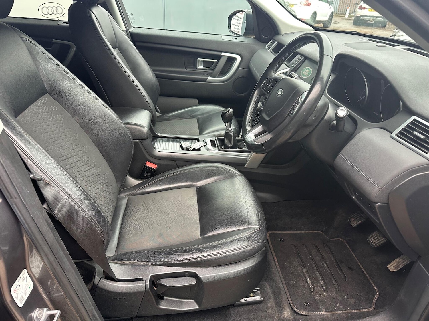 Used Land Rover Discovery Sport 2017 for sale - 77215435: Photo 16